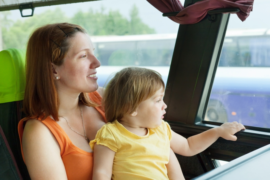Transporte Turístico | 5 Consejos Para Viajar en Autobús con Niños